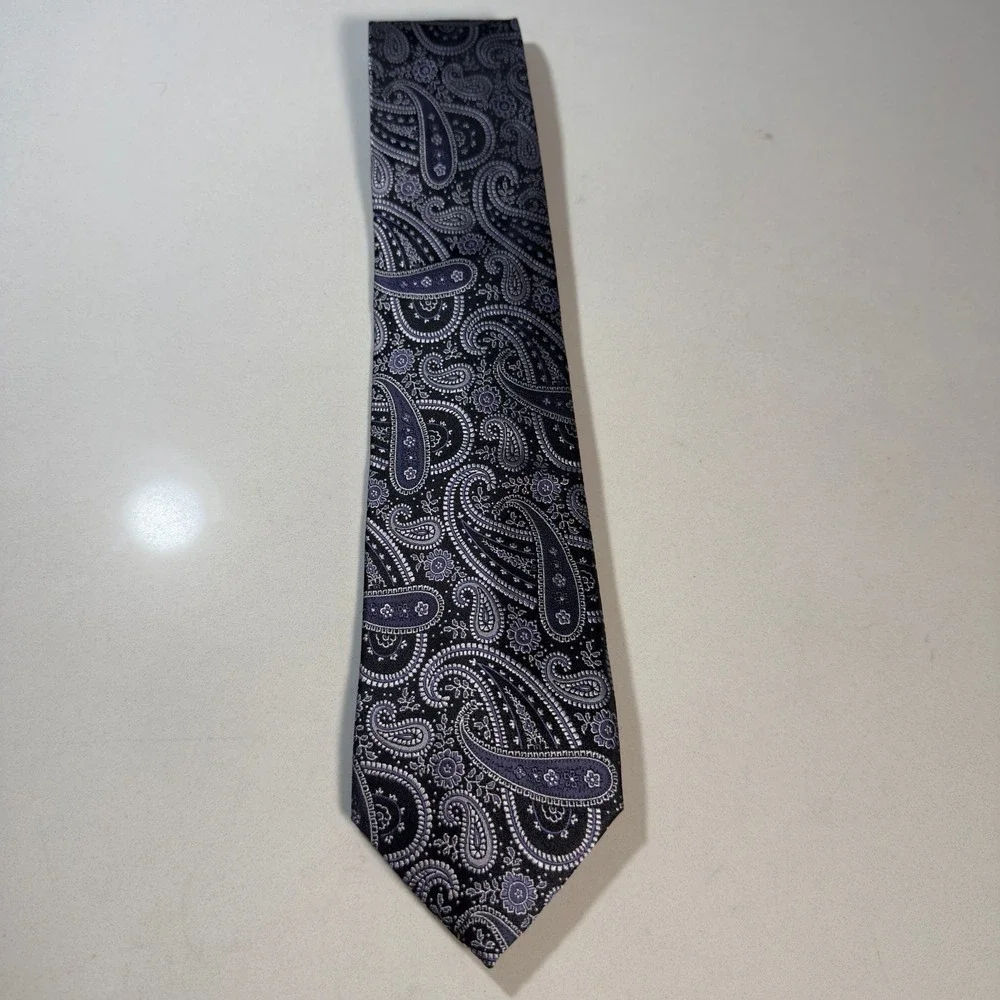 Pronto Uomo Tie Mens OS Purple Black Excellent Silk Paisley Woven Jacquard New